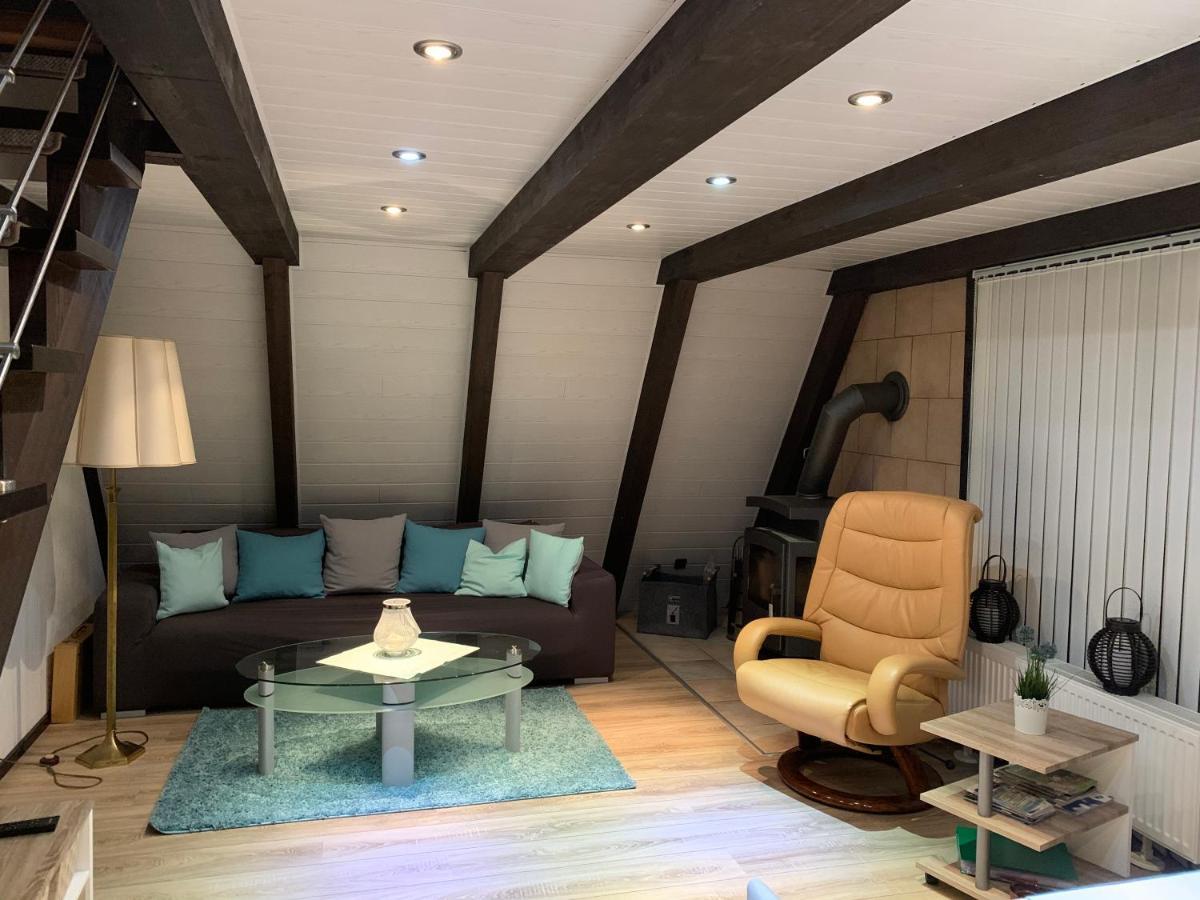 Natur Pur - Waldurlaub Im Tiny House Ronshausen Ngoại thất bức ảnh