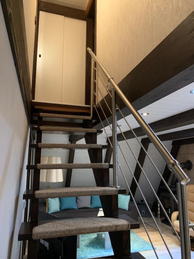 Natur Pur - Waldurlaub Im Tiny House Ronshausen Ngoại thất bức ảnh